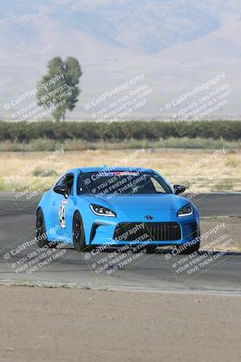 media/Sep-15-2024-Speed Ventures (Sun) [[7a54f7ed2f]]/86 Group/Session 1 (Outside Grapevine)/